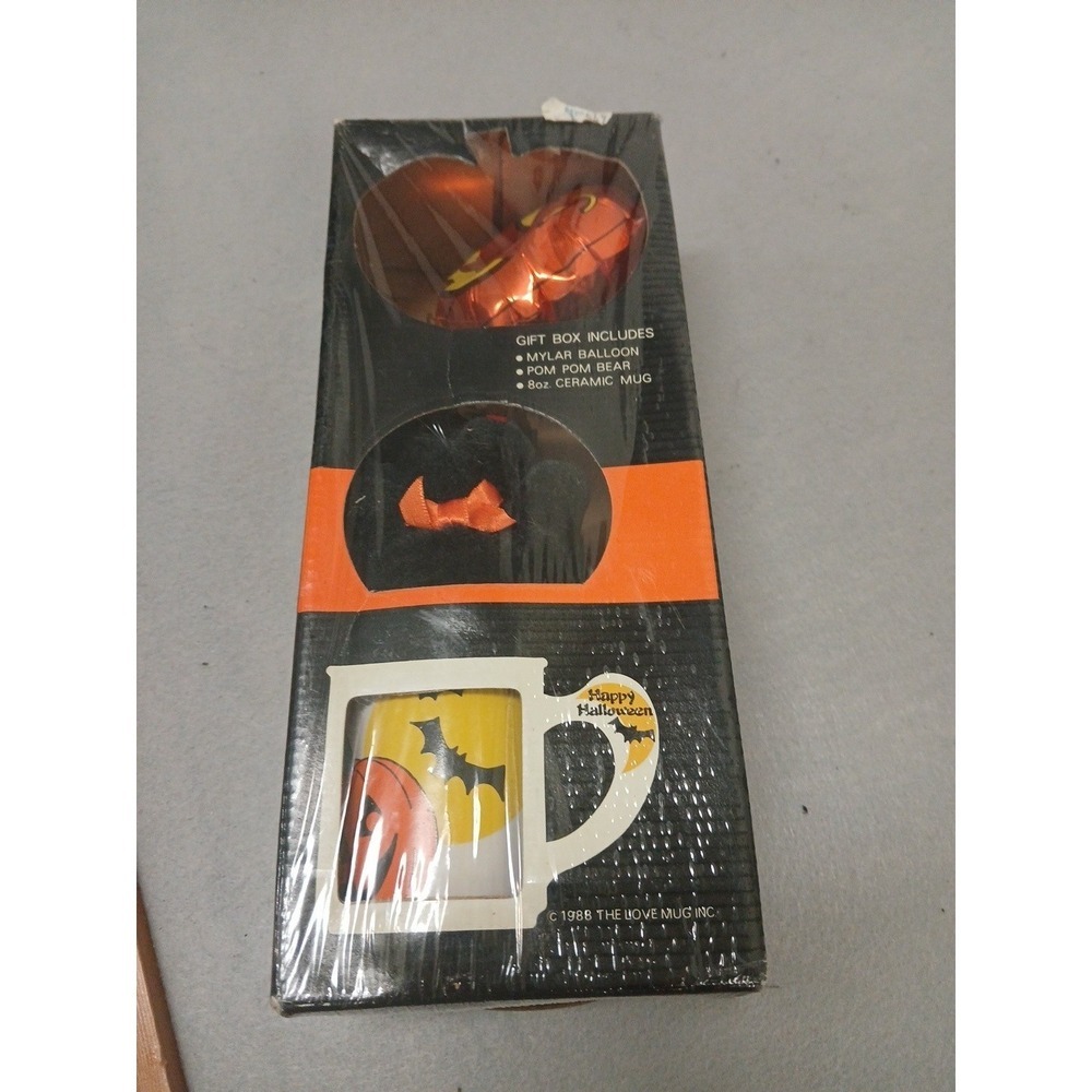 Vintage 1988 The Love Mug HAPPY HALLOWEEN Coffee Mug Jack-O-Lantern Pumpkin Set